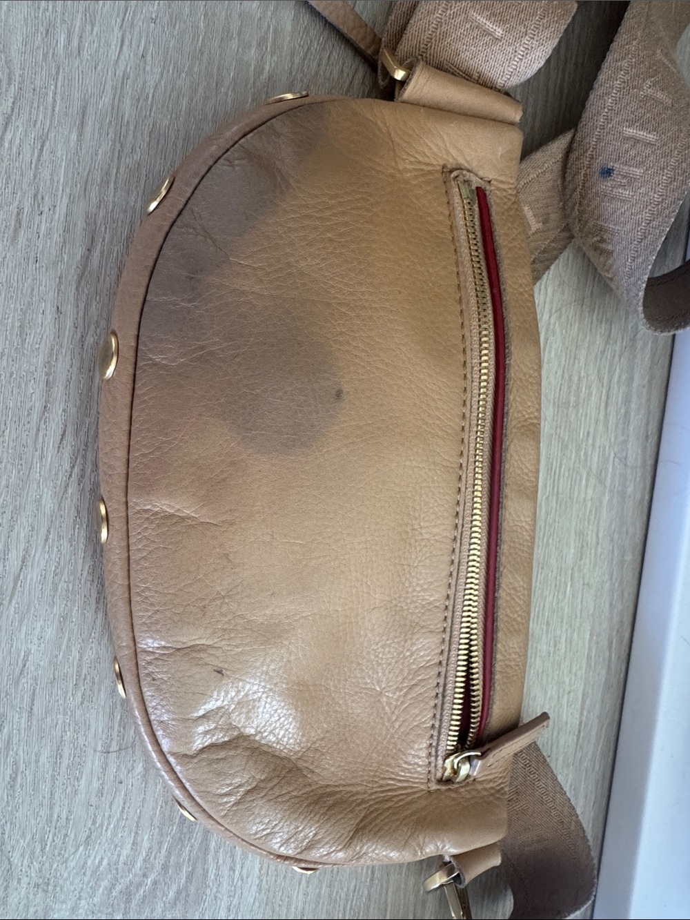 Hammitt Charles medium cross body purse - Picture 2 of 9